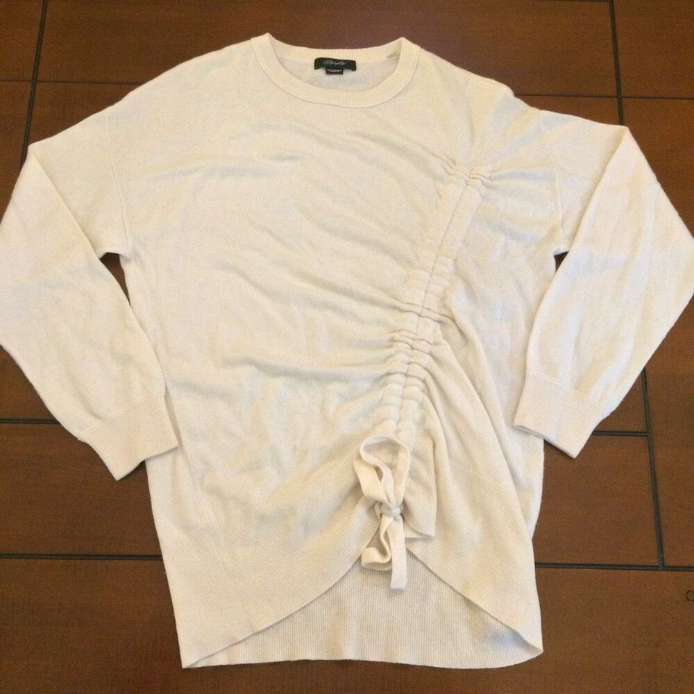 Christopher Fischer 100% cashmere cream sweater ruched sides large